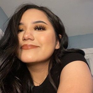 Meet your Posher, Iris